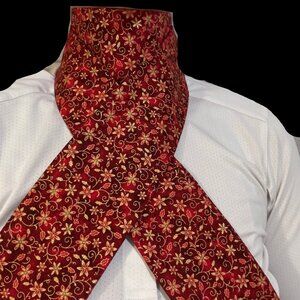 Classic Shaped Equestrian Fox Hunting Stock Tie Floral Holiday Red Christmas